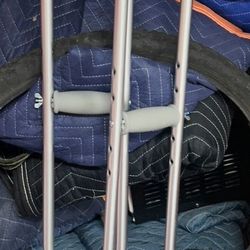 Crutches 