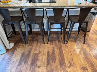 4 metal and wood bar chairs
