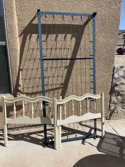 Twin Bed Frame & Collapsible Frame