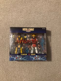 McFarlane 2-Pack Mortal Kombat w/ Scorpion & Raiden Mint