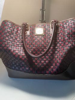 Dooney & Burke Pocketbook 