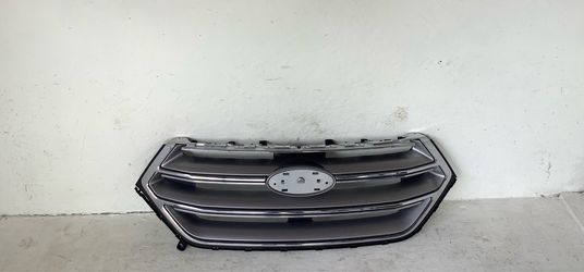 2017-2019 Ford Escape grille (8)