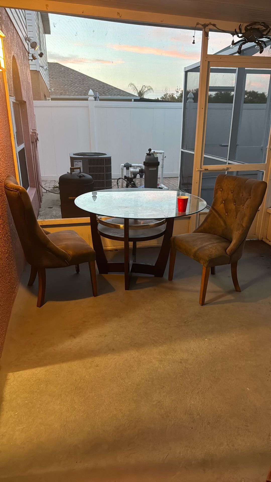 table and chairs