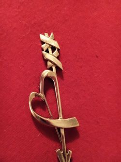Tiffany & co heart pin