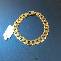 10 K Curb Bracelet  23.3gr ,8"