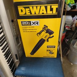 DeWalt Blower 