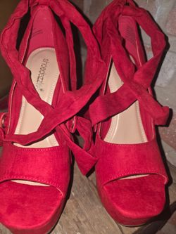 ShoeDazzle Red Suede Platform Heels