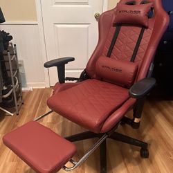 GT Player Gaming Chair - Like New 