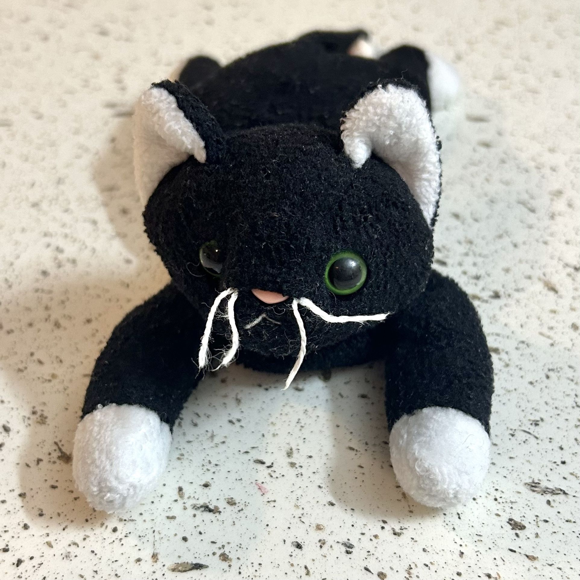 Vintage 1993 Ty Beanie Babies Zip the Cat