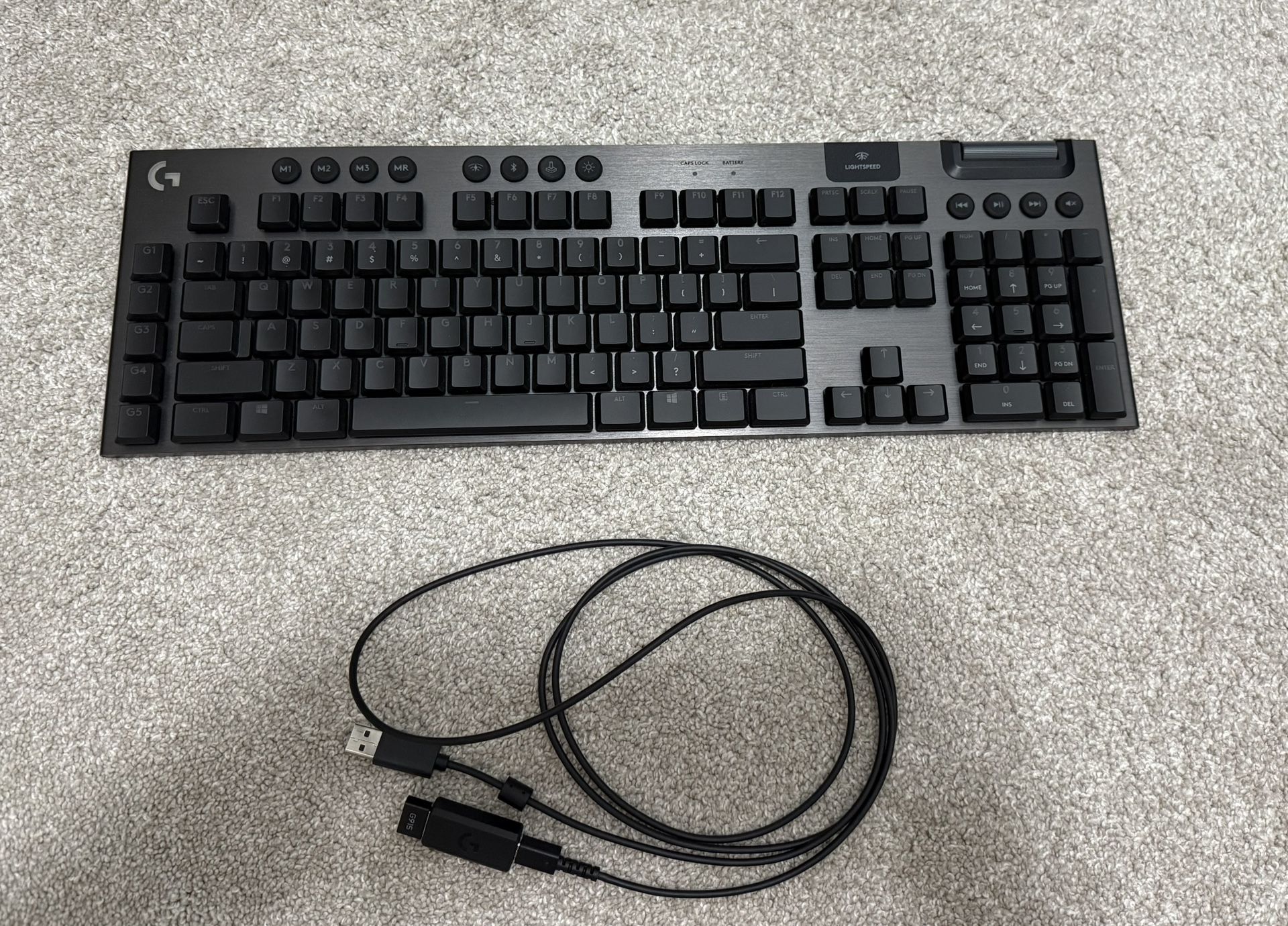 Logitech G915 Lightspeed Full Size Wireless keyboard