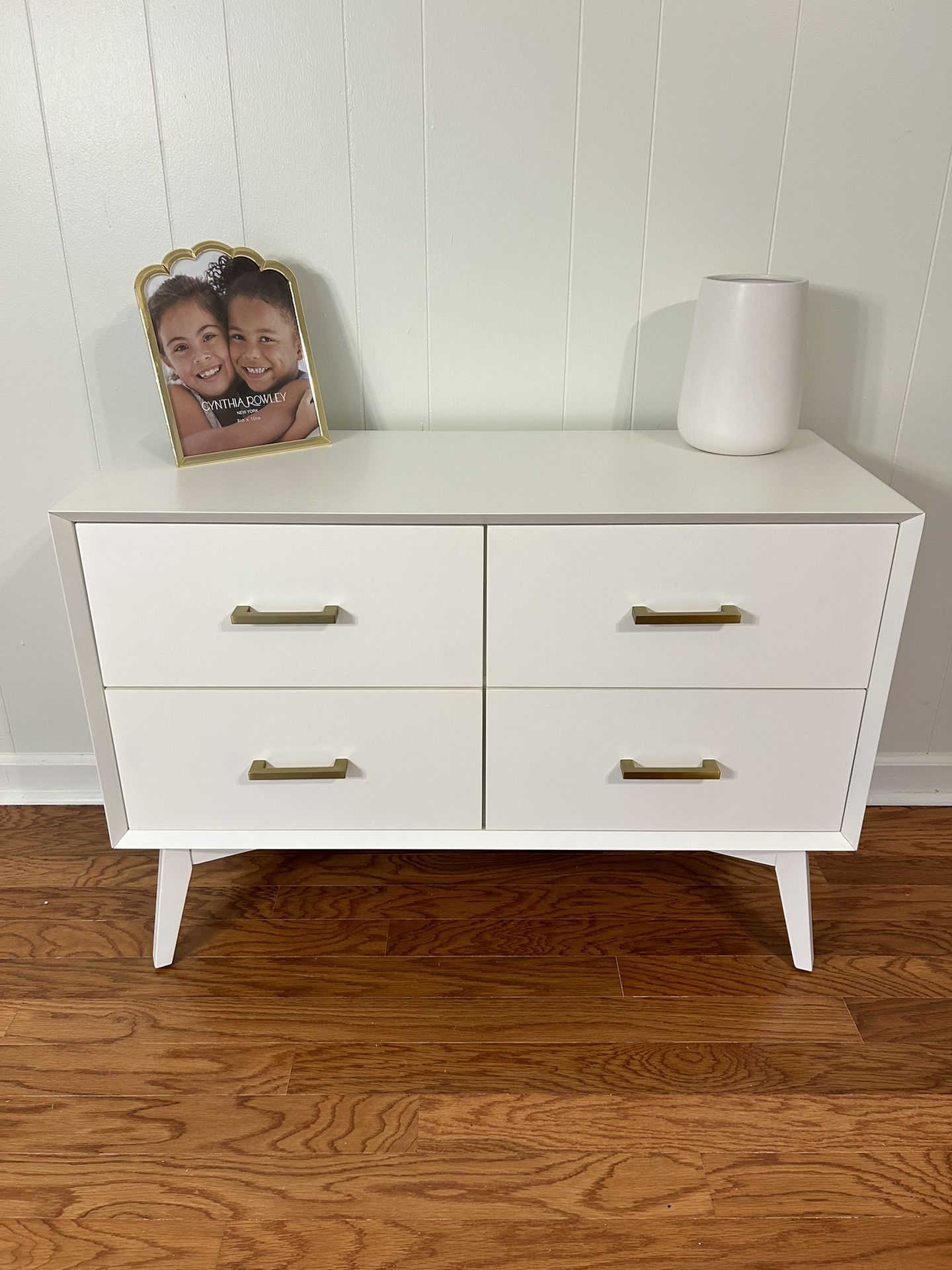 Mid Century 4-Drawer Dresser, New