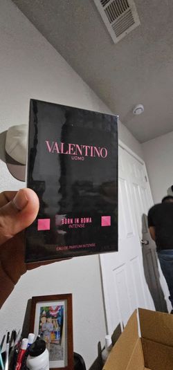 Valentino intense