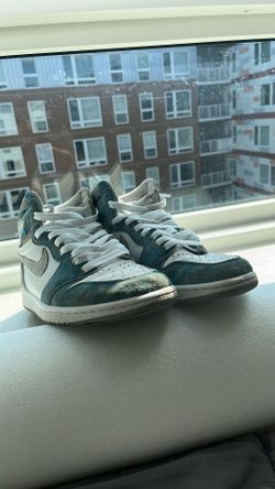 Jordans Size 9.5