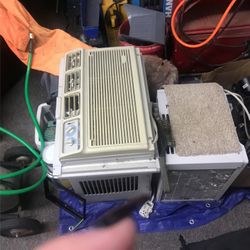 Large Ac Window Unit Works Well 