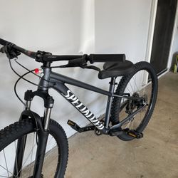 Specialized RockHopper 2025 MTB Hardtail