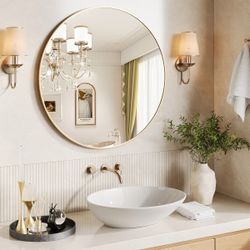 Round Gold-Framed Wall Mirror – Modern / Mid-Century Style