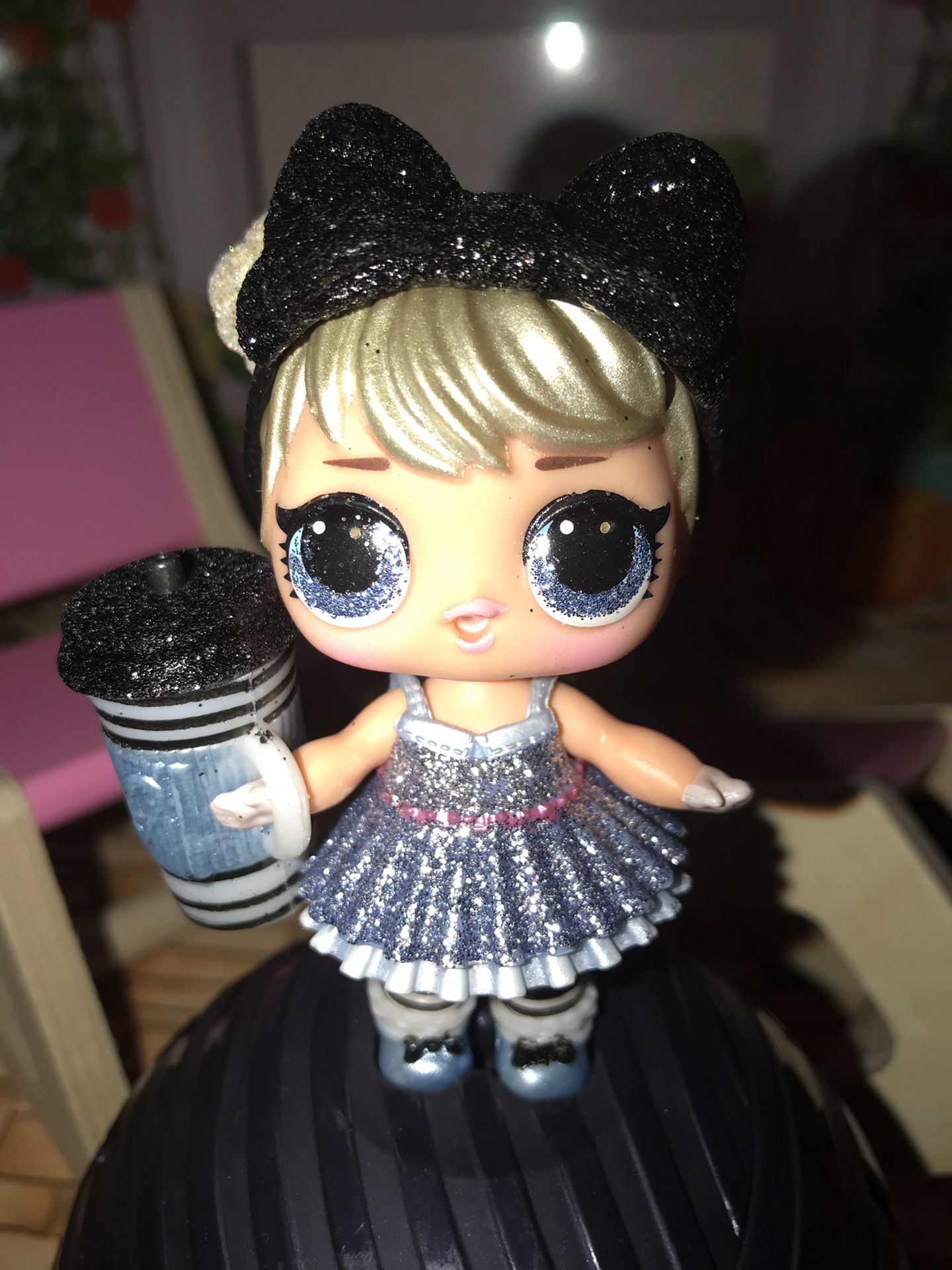 Lol glam on sale glitter curious qt