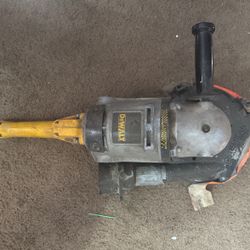 DeWalt 9” Concrete Grinder 