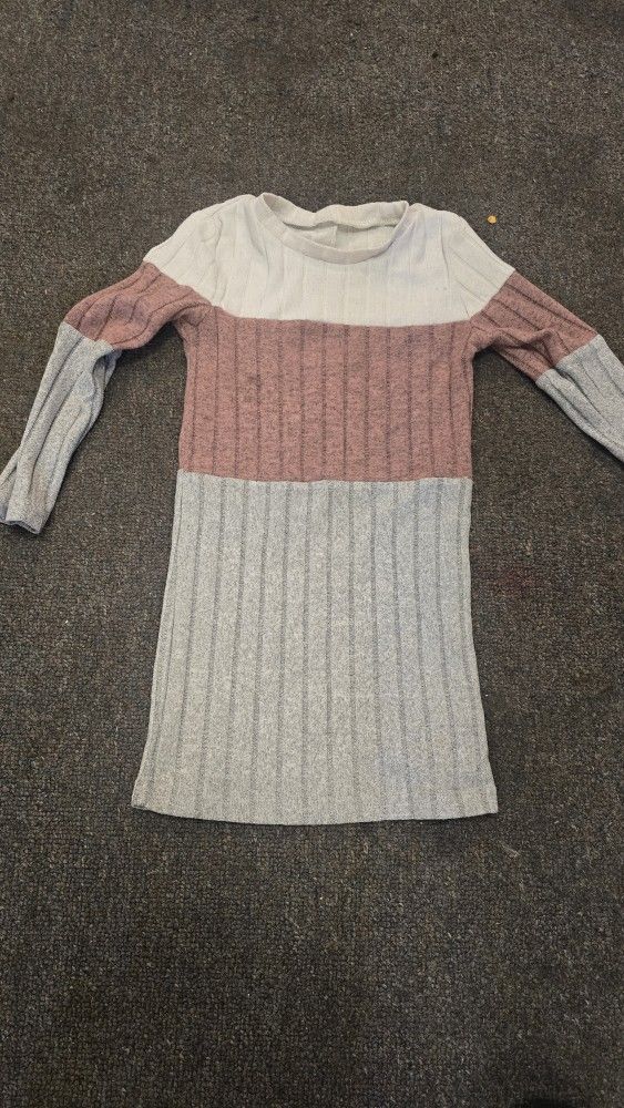 Girl 5T Sweater Dress Pink Grey And White