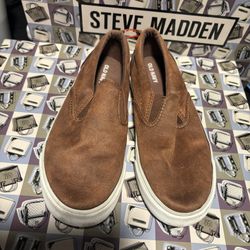 Old Navy Faux Leather Slip-On Sneakers-Brown-Men’s Size 5