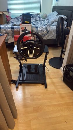 PlayStation 4/5  racing wheel with pedals and stand
