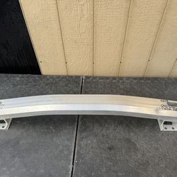 2023 2024 2025 HONDA HR-V REAR REINFORCEMENT OEM USED 