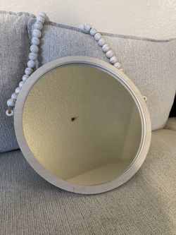Mirror - Round white hanging mirro