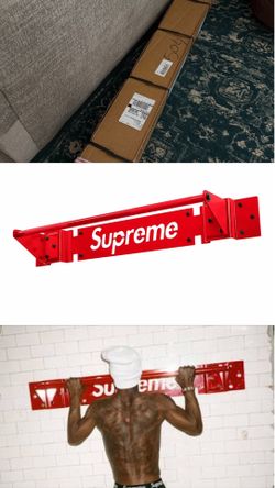Supreme Tru Grit Pull Up Bar