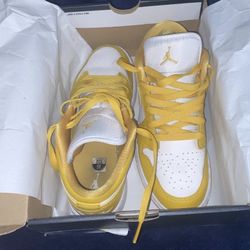 Air Jordan Low 1