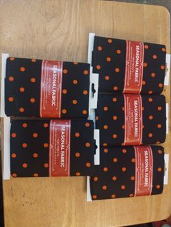 5 Packs Of New 1 Yard Fabric
