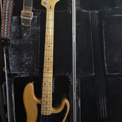 Vintage Fender Precision Bass