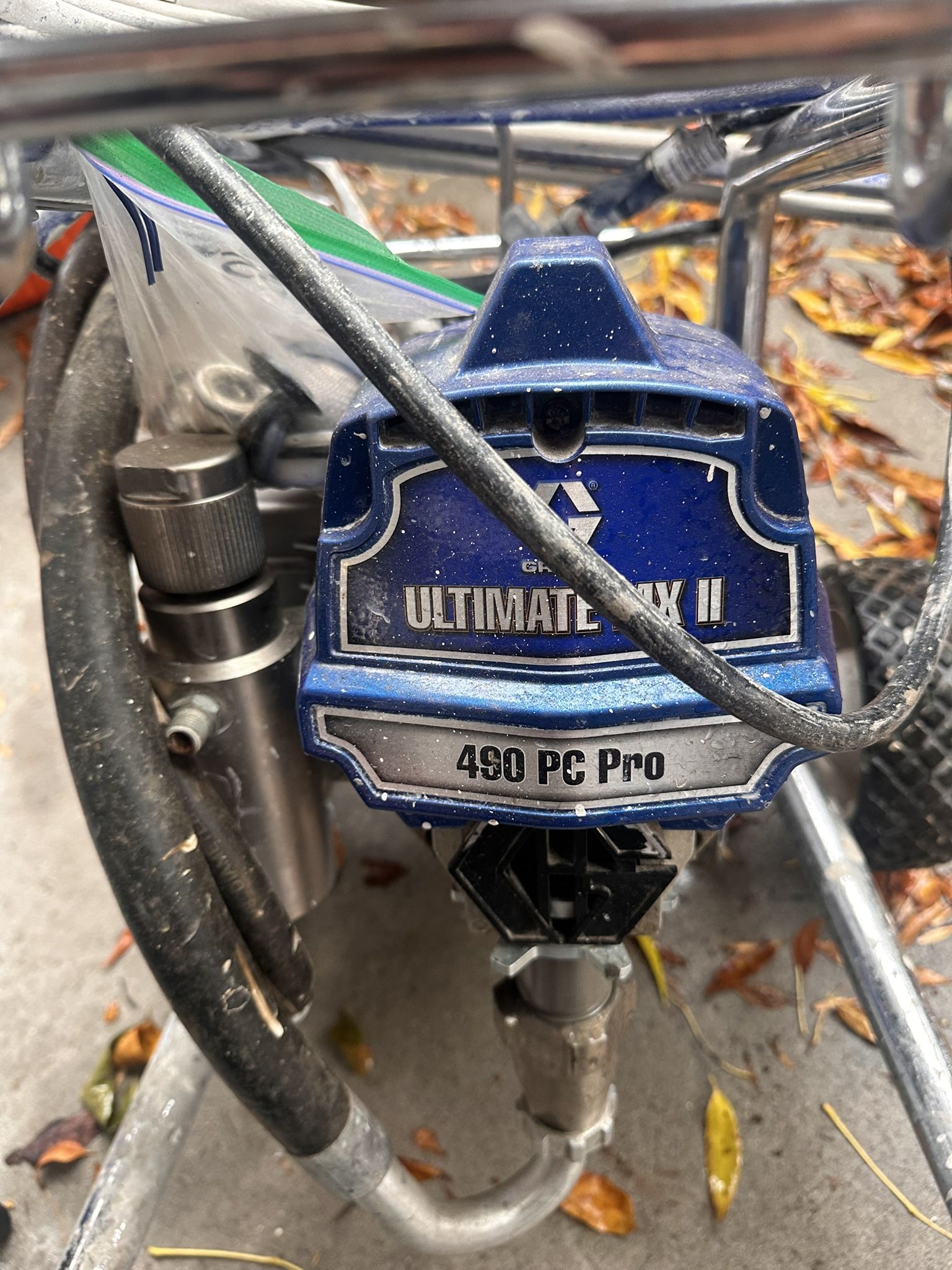 Graco 17E853 Lo Boy Ultra Max 490 PC Pro Electric Airless Sprayer