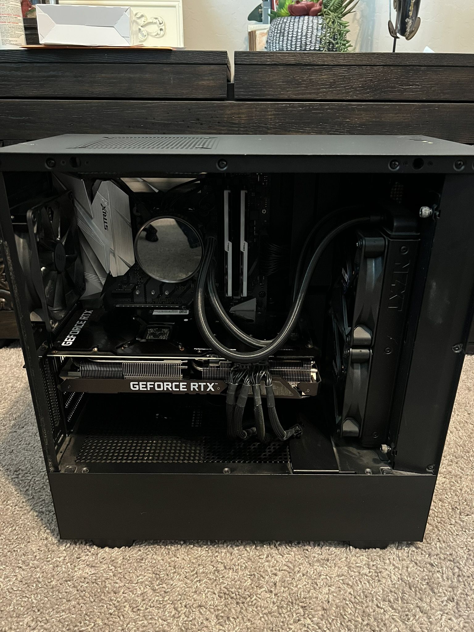 Custom Gaming PC Intel I7 8700k 6 Cores 12 Threads, GeForce RTX 3070 Ti, M.2 SSD