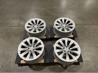 2020 Tesla Model X OEM 20” Staggered Silver Wheels Rims and TPMS Sensors S Slipstream 20x9.5 20x9
