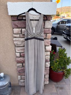 New max studio dress