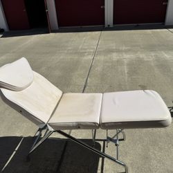 Facial Table