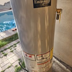 40 Gallon Water Heater