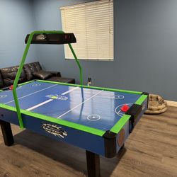 glow in the dark air hockey table
