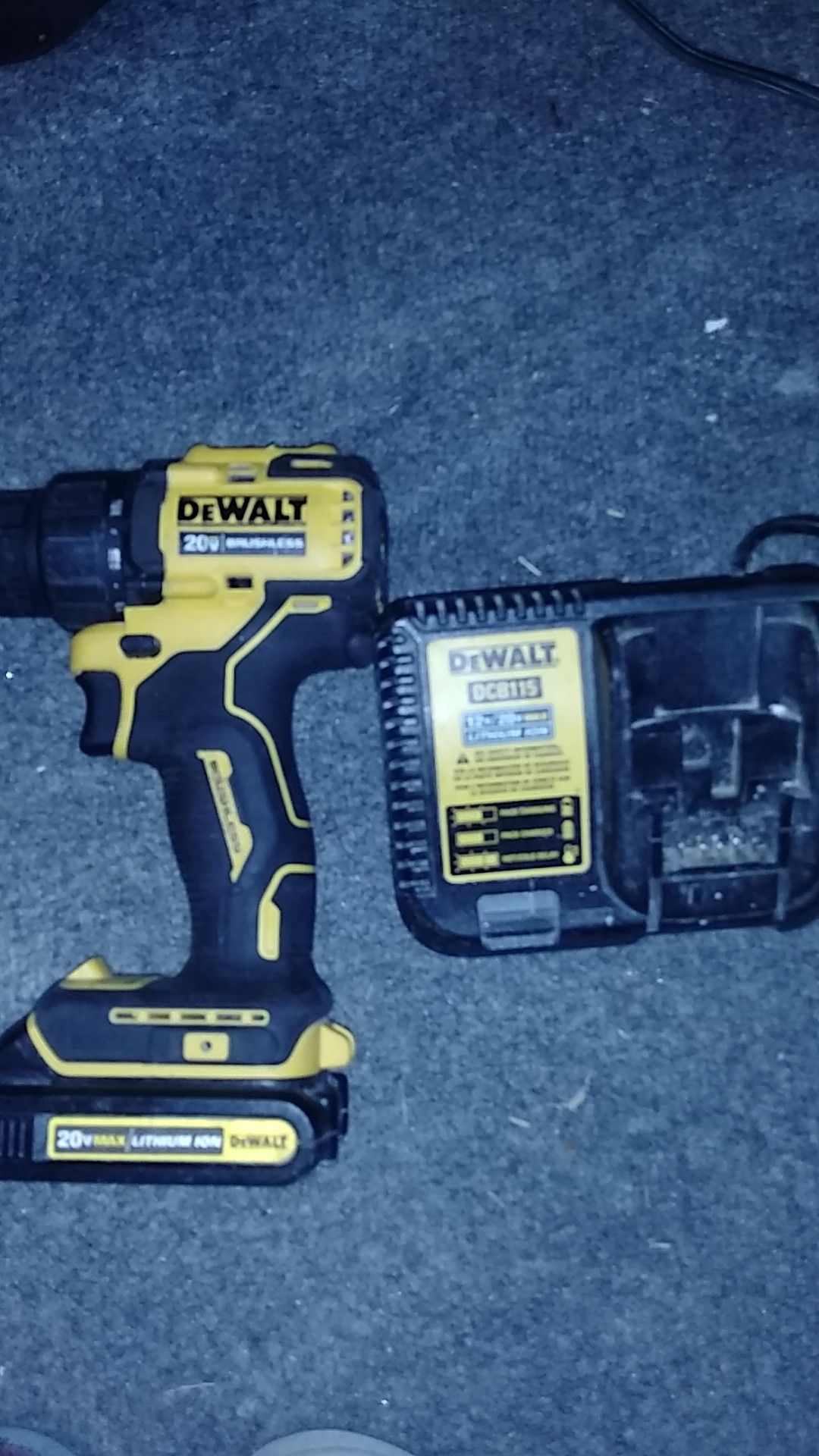 DeWalt 20 volt brushless drill when battery and charger