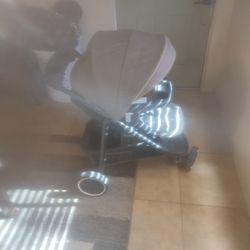 Baby Stroller/Car Seat 