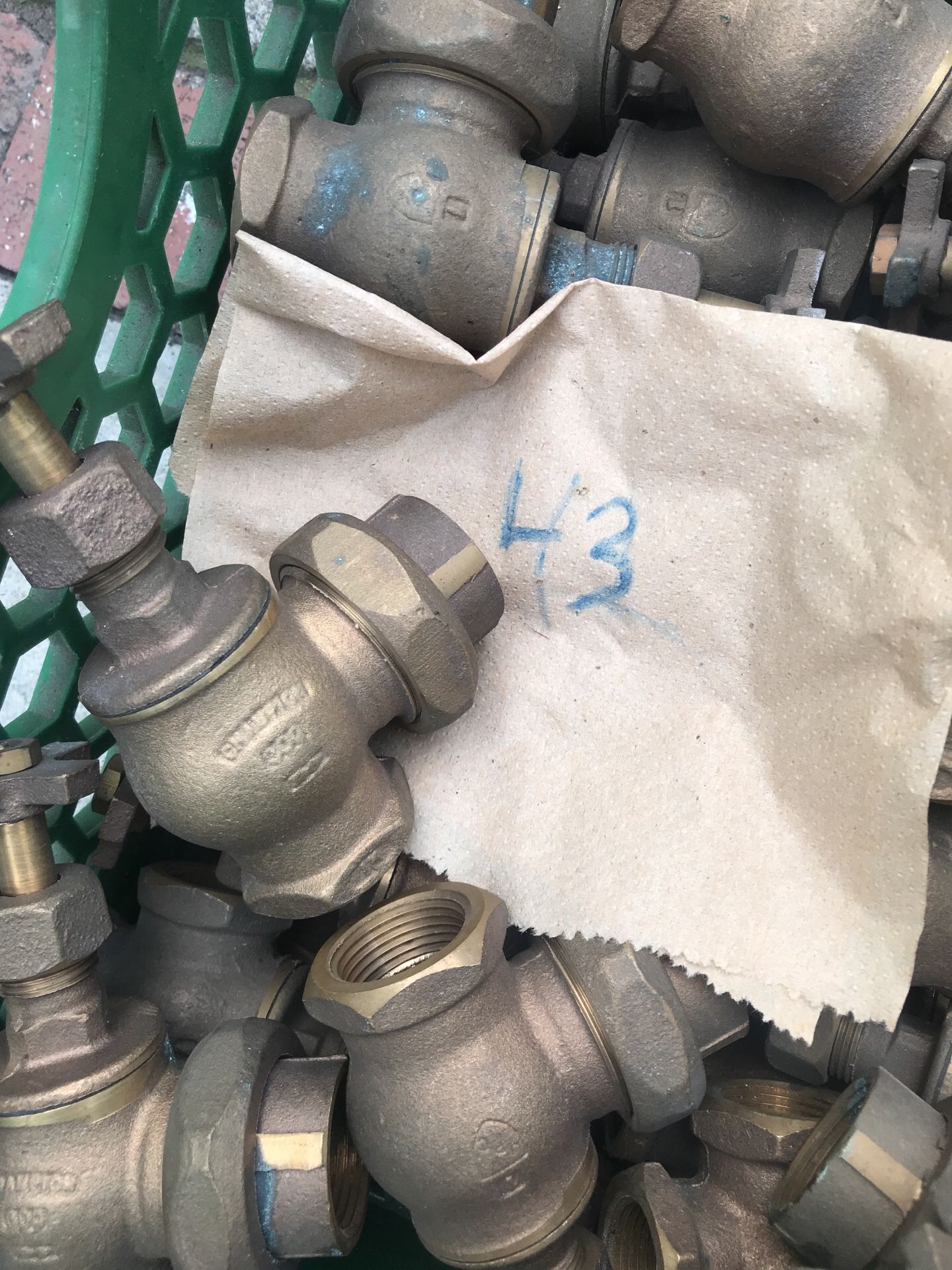 Champion 300-100 Irrigation/sprinkler 1” manual angle valves