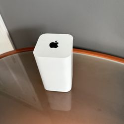 Apple Air Port