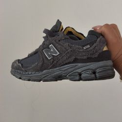 Size Women 7.5 Only Worn A Few Times 