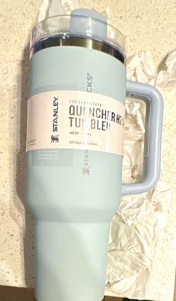 Stanley Quencher H2.0 FlowState 40 oz Light Blue Tumbler w/ Handle & Lid.