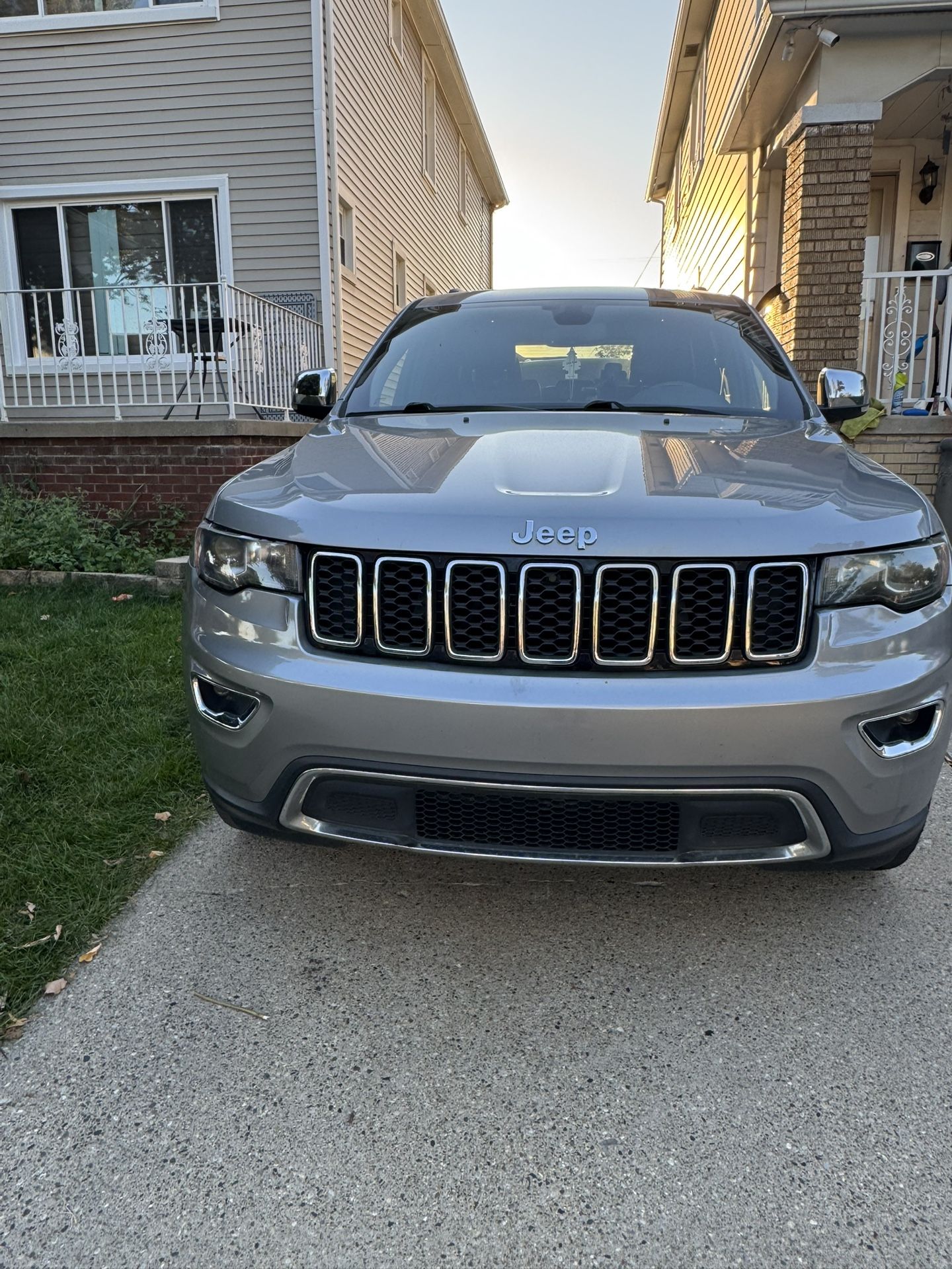 2020 Jeep Grand Cherokee