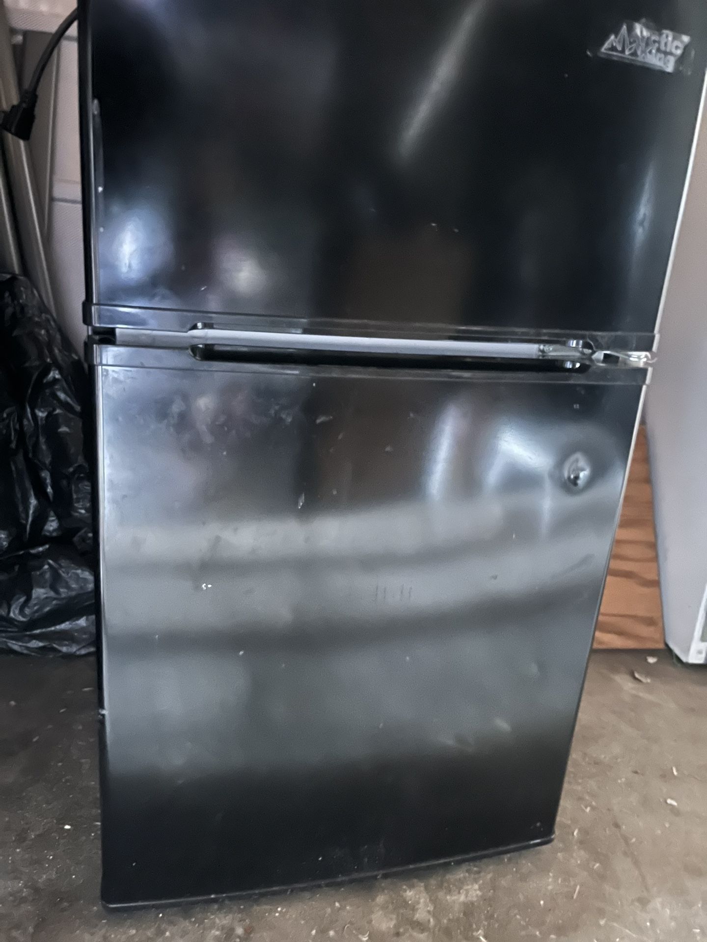 Mini Fridge with Freezer