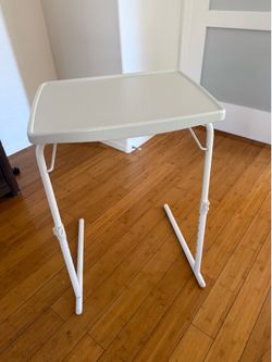 Table adjustable