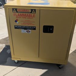 Securall A131 - 30 Gallon Flammable Storage Cabinet 