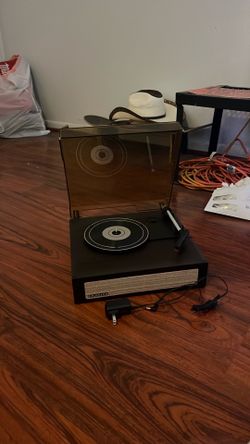 Crosley Record Player with Bluetooth