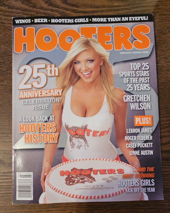 Hooters Magazine 2006-08